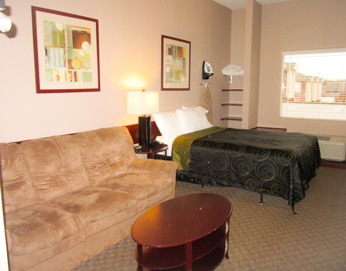 Bell'S Extended Stay And Suites Saint-Robert Exterior foto