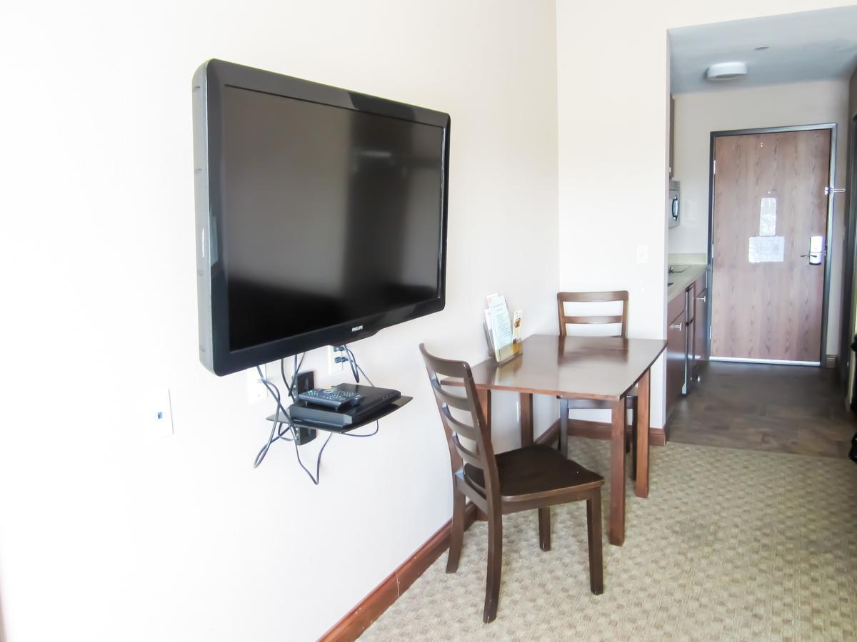 Bell'S Extended Stay And Suites Saint-Robert Exterior foto